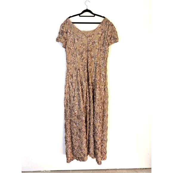 Alex Evenings Taupe Rosette Sequin Lace Short Sleeve Gown Size 18 Plus - Picture 5 of 8